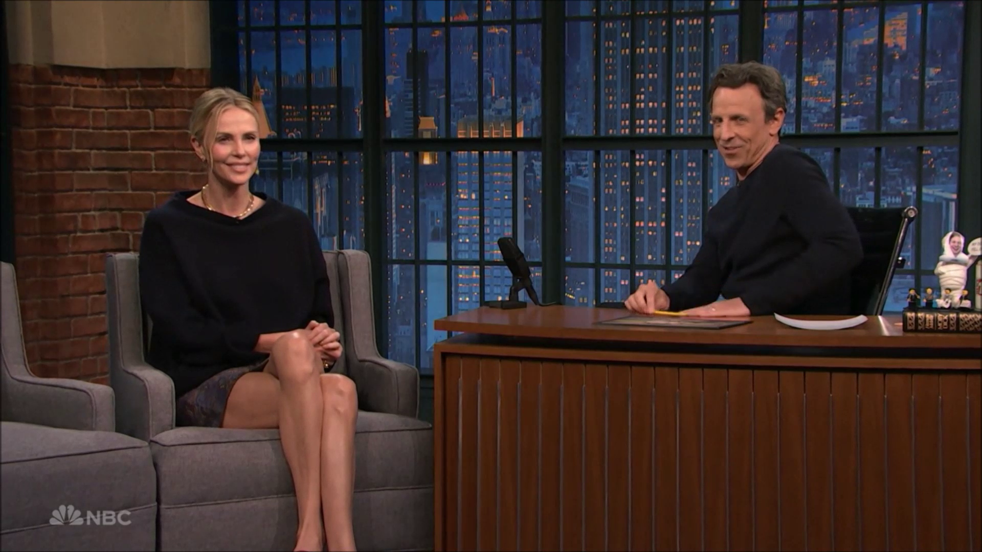 Charlize Theron SEXY Long Legs2026 04 15 10 07 25 045 1