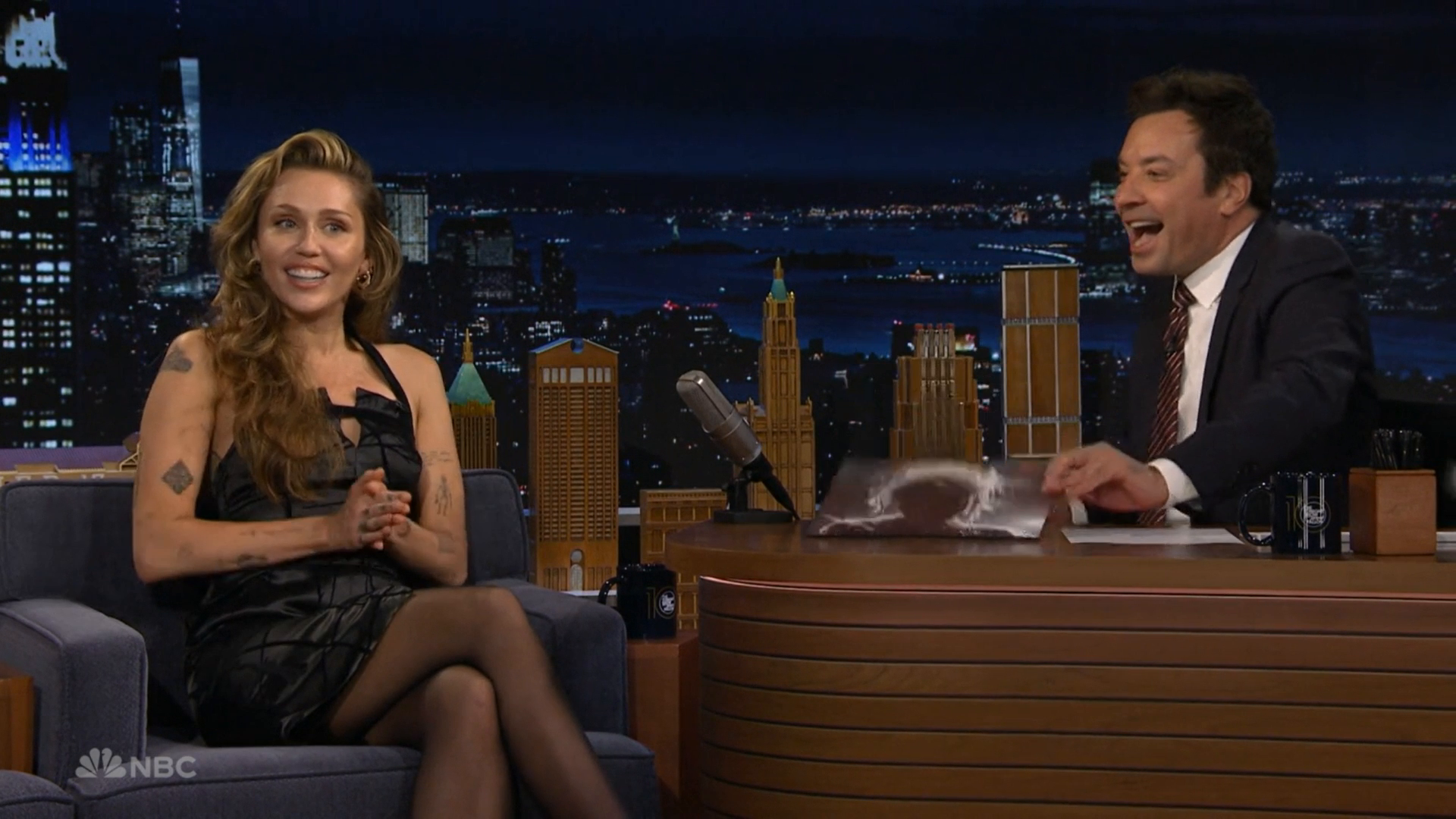 Miley Cyrus Sexy Leather Body and Pantyhose Legs2026 04 15 10 17 57 677 1